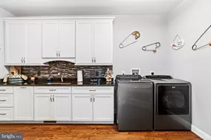 605 Rockaway Beach Ave, Baltimore, MD 21221 - Photo 7
