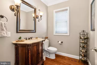 605 Rockaway Beach Avenue, Baltimore, MD 21221 - Photo 5