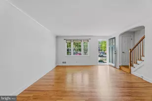 7037 Heathfield, Baltimore, MD 21212 - Photo 9