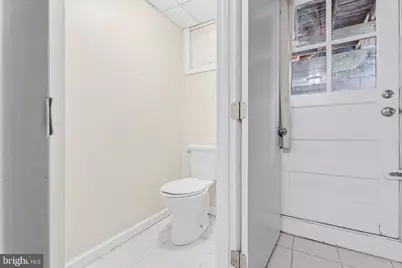 7037 Heathfield, Baltimore, MD 21212 - Photo 35