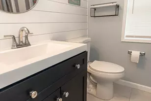 220 Pinewood Rd, Baltimore, MD 21222 - Photo 23