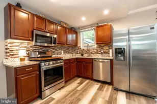 220 Pinewood Rd, Baltimore, MD 21222 - Photo 7
