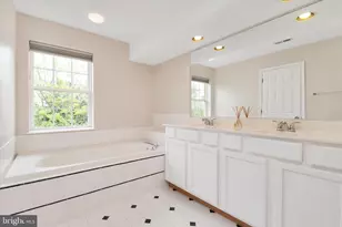 1 Johnsborough Ct, Reisterstown, MD 21136 - Photo 13