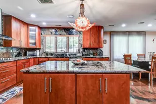 3213 Woodvalley Dr, Pikesville, MD 21208 - Photo 21