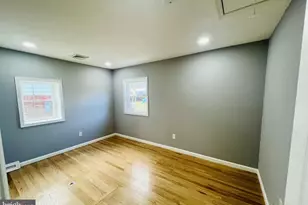 34 Compass Rd, Middle River, MD 21220 - Photo 5
