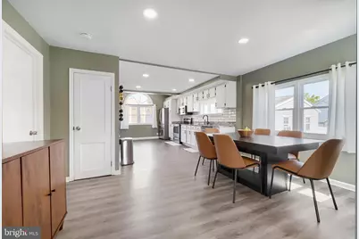 8206 Bear Creek Drive, Baltimore, MD 21222 - Photo 9