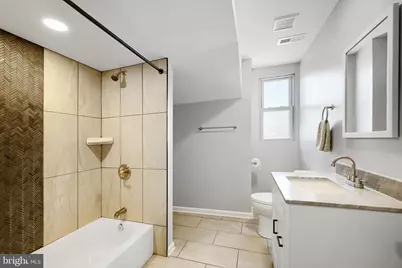 8206 Bear Creek Drive, Baltimore, MD 21222 - Photo 19
