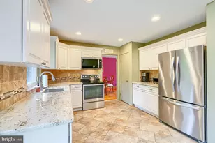 12121 Velvet Hill Dr, Owings Mills, MD 21117 - Photo 25