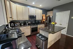 9526 Lyonswood Dr, Owings Mills, MD 21117 - Photo 5