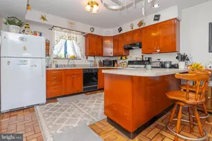 8820 Avenue B, Baltimore, MD 21219 - Photo 13