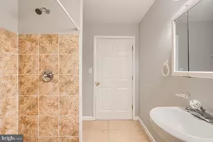 20 Sunrise Ct, Randallstown, MD 21133 - Photo 27