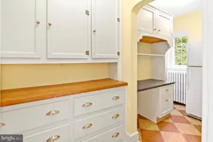 7704 Crossland Rd, Pikesville, MD 21208 - Photo 21