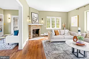 7704 Crossland Rd, Pikesville, MD 21208 - Photo 7