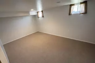 8027 Park Haven Rd, Dundalk, MD 21222 - Photo 13