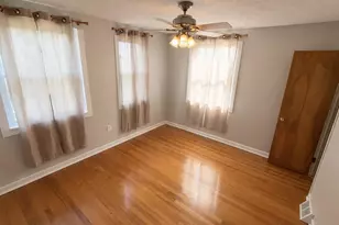 8027 Park Haven Rd, Dundalk, MD 21222 - Photo 11
