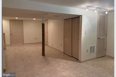 1049 Winsford Road, Baltimore, MD 21204 - Photo 25