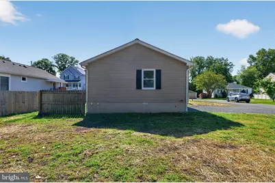 13218 Rivervan Avenue, Middle River, MD 21220 - Photo 3