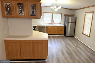1 Judywood Ln, Essex, MD 21221 - Photo 5