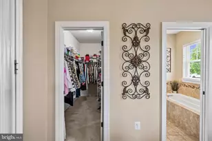 9736 Cross Rd, Perry Hall, MD 21128 - Photo 21