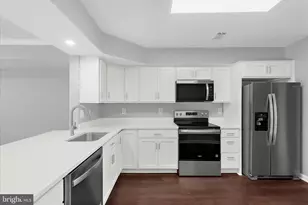 25 Tanner Ct, Baltimore, MD 21208 - Photo 15
