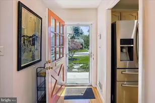 124 W Chestnut Hill Ln, Reisterstown, MD 21136 - Photo 3