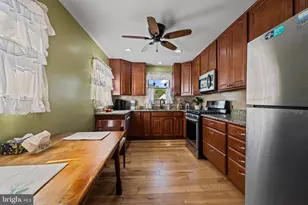 245 Candytuft Rd, Reisterstown, MD 21136 - Photo 13