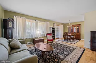 245 Candytuft Rd, Reisterstown, MD 21136 - Photo 5