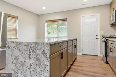 19 Warren Road, Essex, MD 21221 - Photo 11