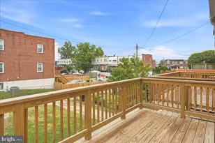 19 Warren Rd, Essex, MD 21221 - Photo 5