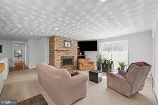 14009 Fox Run Ct, Phoenix, MD 21131 - Photo 9
