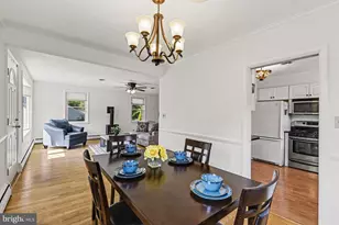 204 Elpin Dr W, Catonsville, MD 21228 - Photo 11