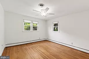 204 Elpin Dr W, Catonsville, MD 21228 - Photo 19