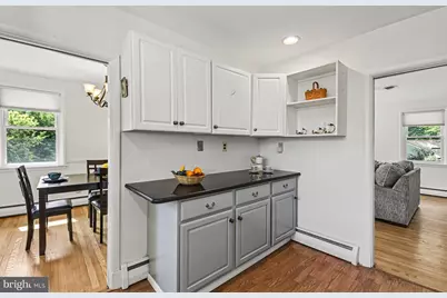 204 Elpin Drive W, Catonsville, MD 21228 - Photo 13