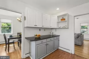 204 Elpin Dr W, Catonsville, MD 21228 - Photo 13
