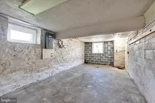 7401 Park Dr, Baltimore, MD 21234 - Photo 25