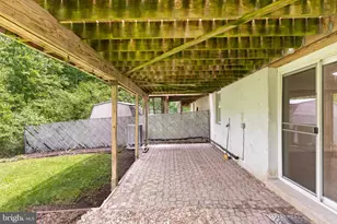 7 Castell Ct, Baltimore, MD 21236 - Photo 29