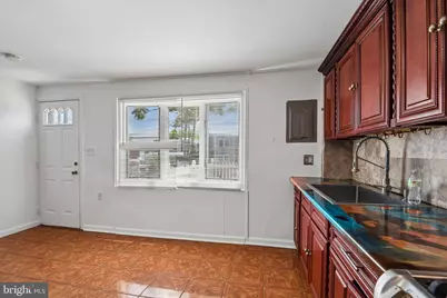 7905 Eastdale Road, Baltimore, MD 21224 - Photo 5