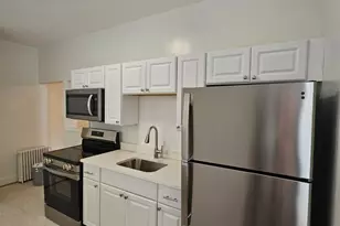 6330 Frederick Rd, Baltimore, MD 21228 - Photo 3