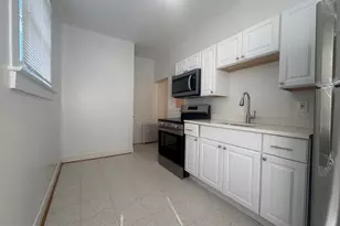 6330 Frederick Rd, Baltimore, MD 21228 - Photo 3