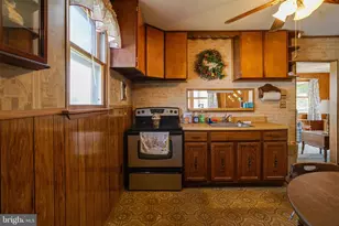 802 Wise Ave, Baltimore, MD 21222 - Photo 9