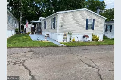 14 Thomas Lane, Sparrows Point, MD 21219 - Photo 1