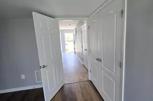 7720 Village Park Dr, Dundalk, MD 21222 - Photo 5