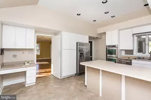 1103 Rolandvue Rd, Towson, MD 21204 - Photo 15