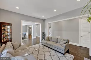 11702 Huntsworth Ln, Owings Mills, MD 21117 - Photo 13