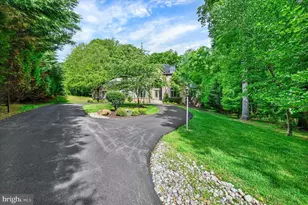 11702 Huntsworth Ln, Owings Mills, MD 21117 - Photo 5