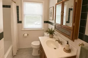 8768 Cimarron Cir, Parkville, MD 21234 - Photo 9