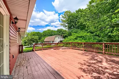 719 S Marlyn Avenue, Baltimore, MD 21221 - Photo 9