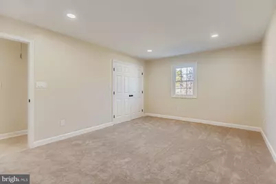 719 S Marlyn Avenue, Baltimore, MD 21221 - Photo 17