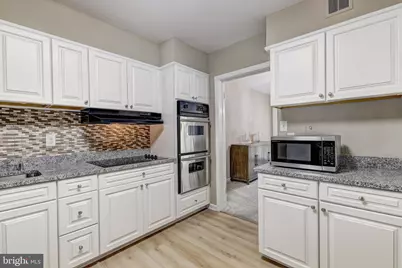 7 Slade Avenue #607, Baltimore, MD 21208 - Photo 9
