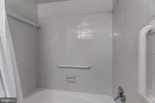 7 Slade Ave, Baltimore, MD 21208 - Photo 21